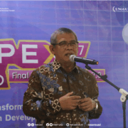 Sambutan Rektor UAD sekaligus pembukaan resmi gelaran FIPEX #7 di hadapan para mahasiswa dan mitra industri.